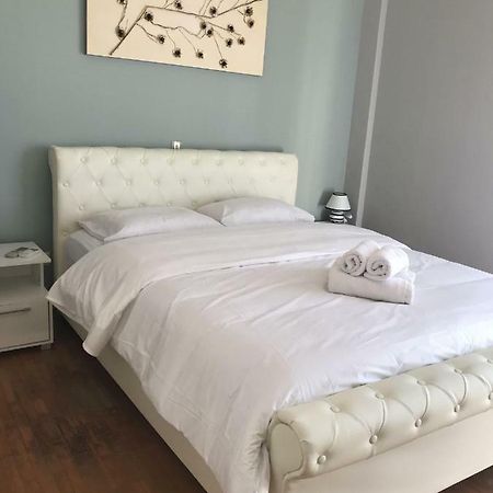 Perfect Sea View Apartment In Voula Athén Kültér fotó